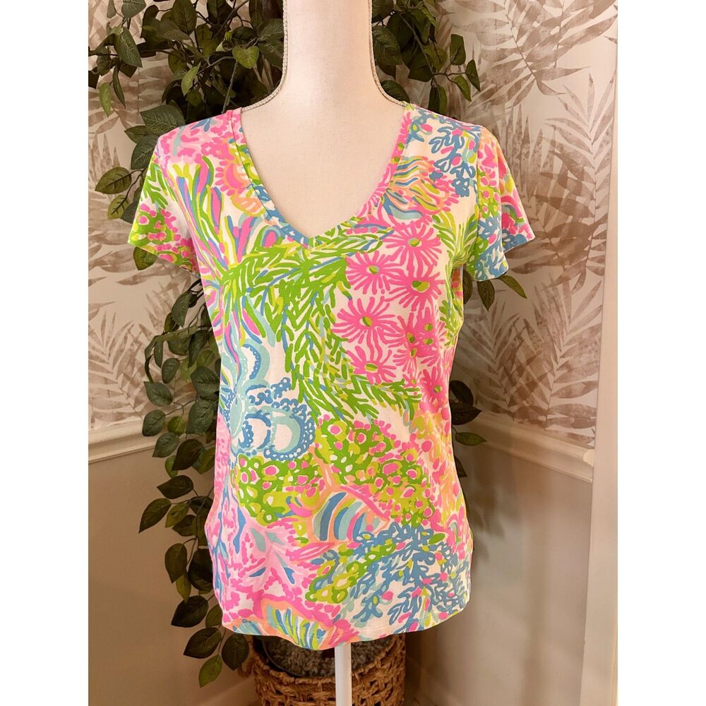 NWOT Lilly Pulitzer Michelle “More Lovers” Coral Top Size M Multicolor - Picture 2 of 5